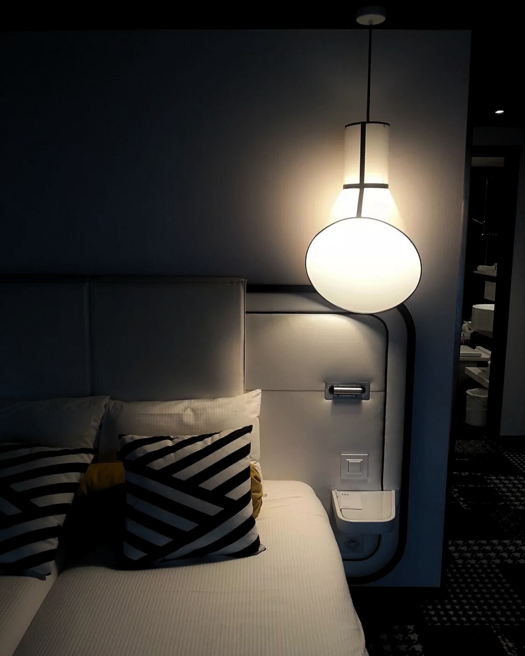 Infini - Suspended Light