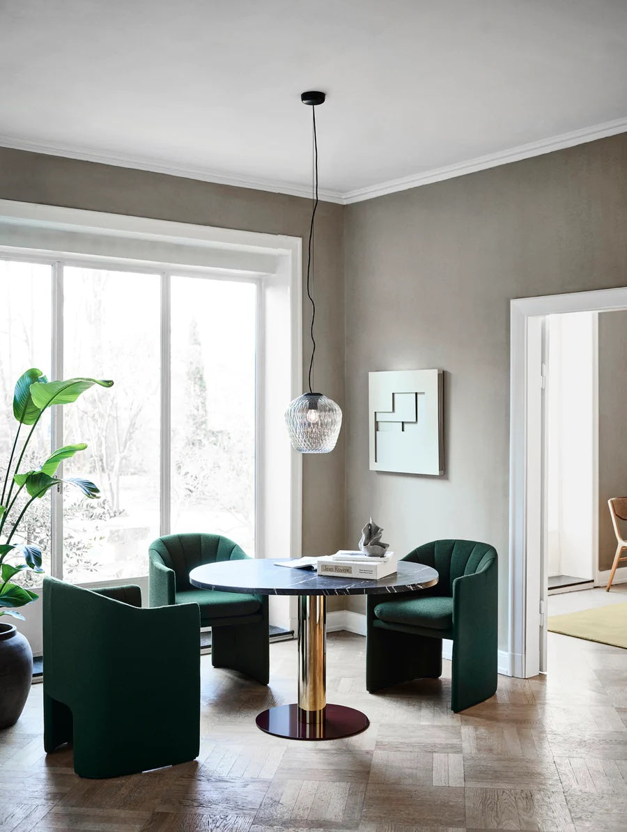 Higgins - E27 LED bulb contemporary suspended light